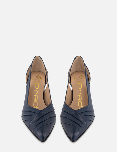 Zapatilla en piel napa color azul para mujer