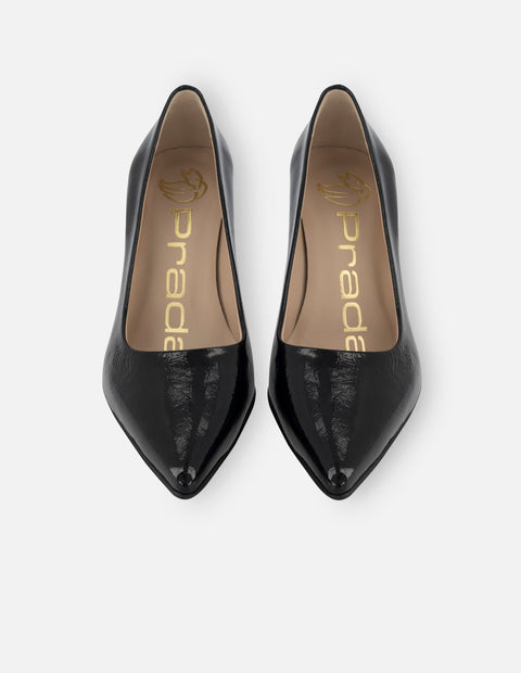 Zapatilla de piel charol color negro para mujer