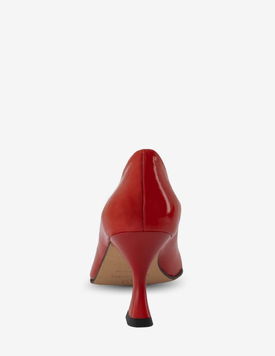 Zapatilla de piel charol color rojo para mujer