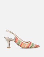Zapatilla destalonada con pala de textil tipo crochet