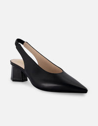 Zapatilla destalonada de piel color negro para mujer