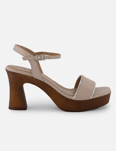 Sandalia de piel para mujer color nude con plataforma alta