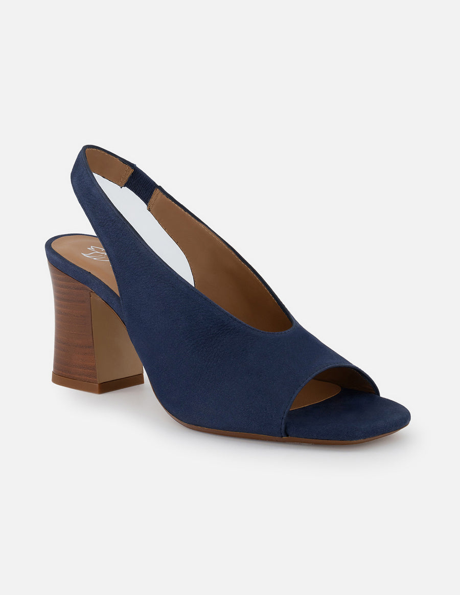 Sandalia de piel ante color marino para mujer con tacón tipo madera