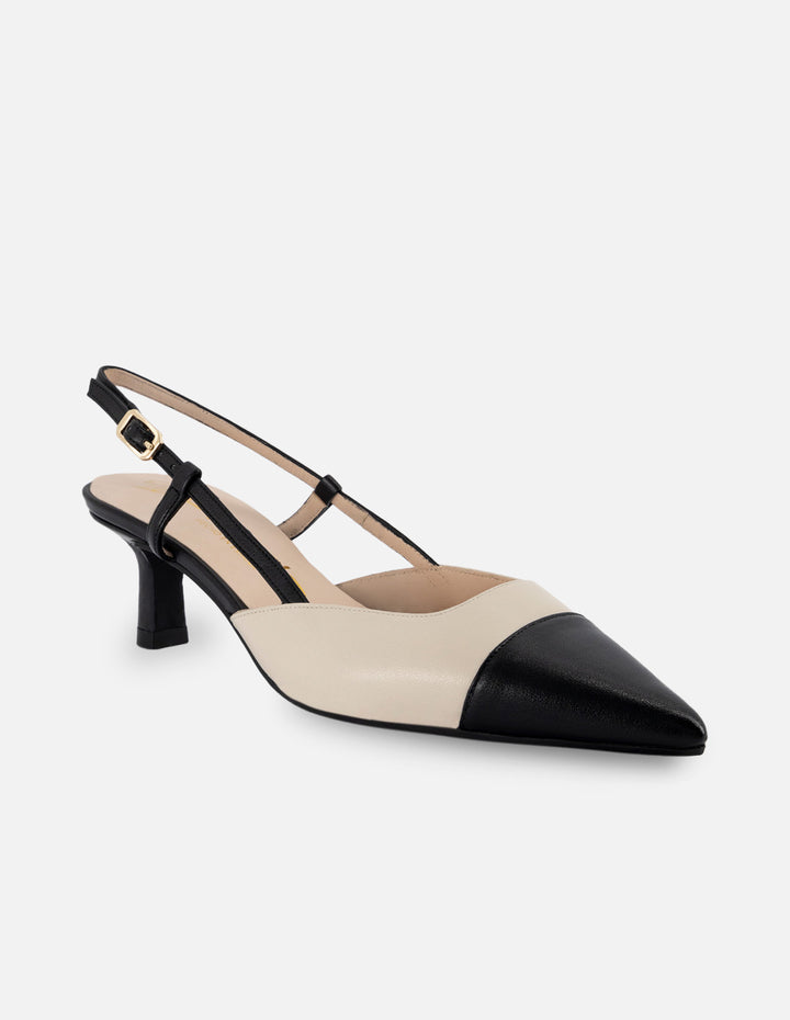 Zapato destalonado de piel color blanco con contraste en negro para mujer con tacón