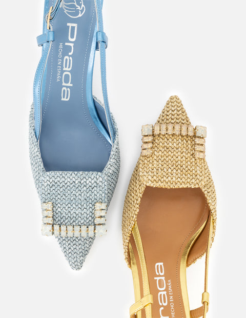 Zapatilla destalonada de rafia color arena y pedrería para mujer