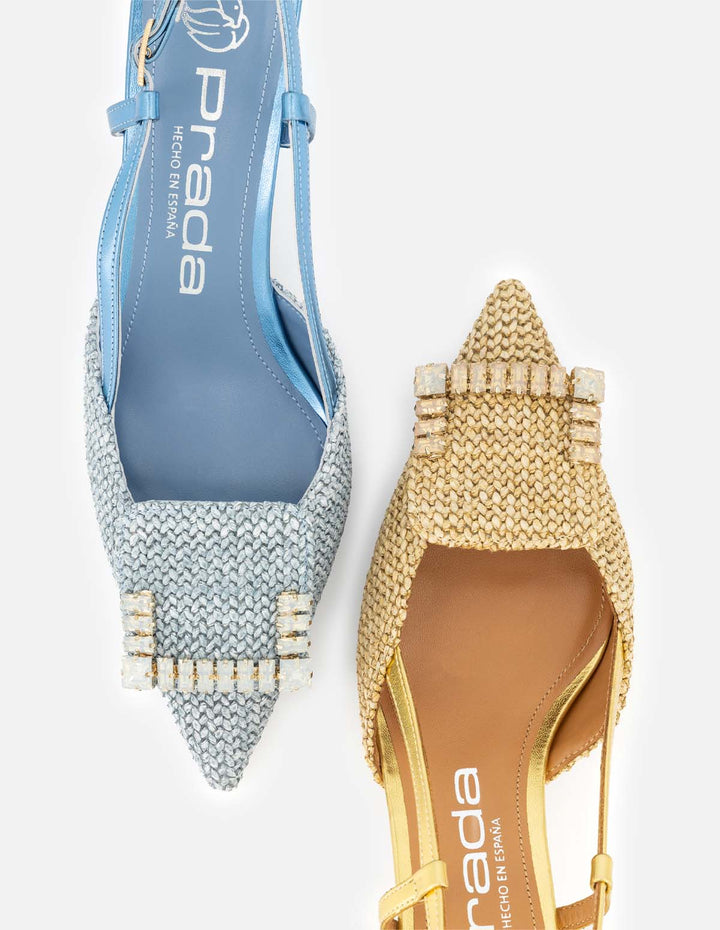 Zapatilla destalonada de rafia color azul y pedrería para mujer