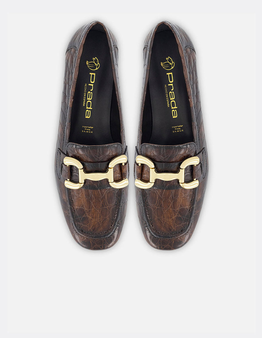 Mocasín de piel para mujer con grabado tipo coco color caoba
