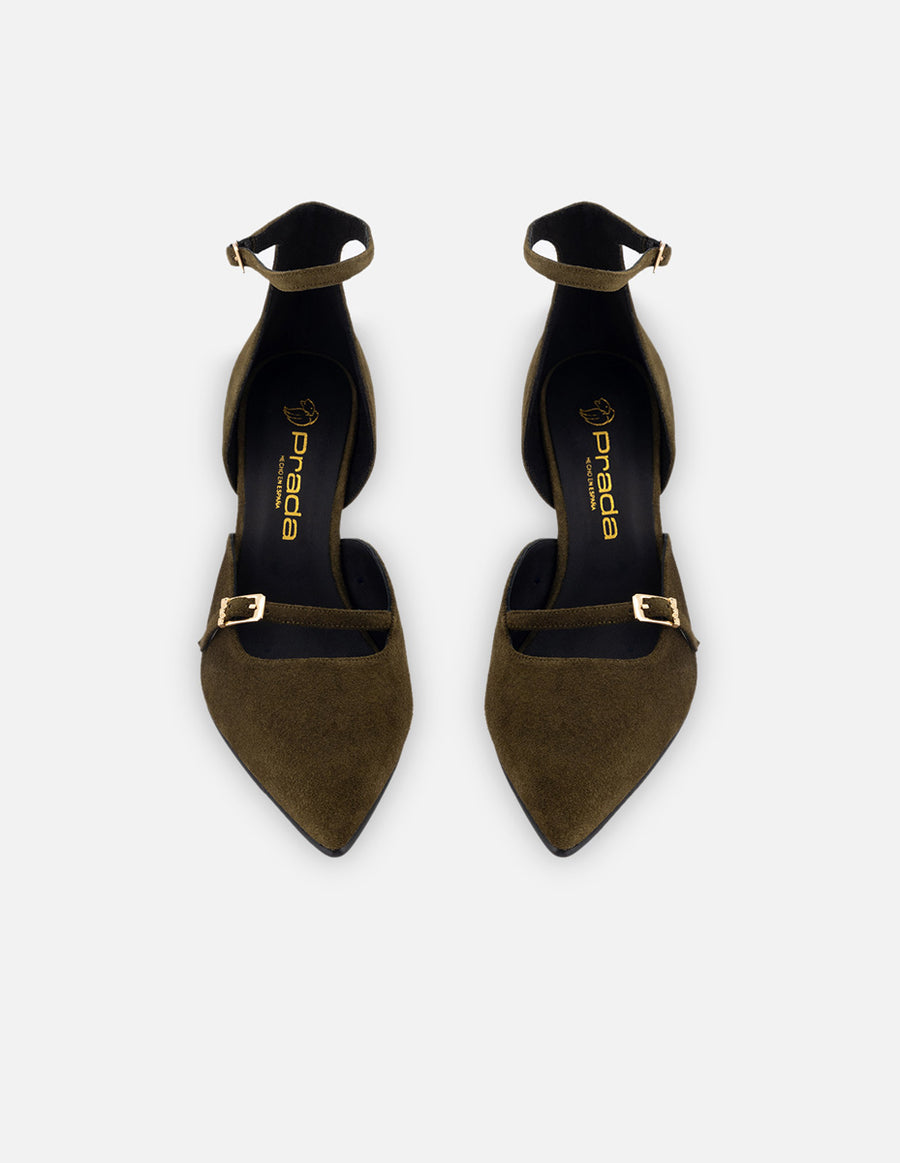 Zapatilla tipo mercedes de piel ante color verde para mujer con pulsera al tobillo