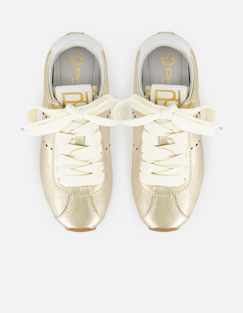 Tenis color dorado de piel para mujer ultra ligeros
