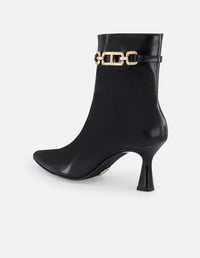 Botines negro piel vegana para mujer con cinta al tono