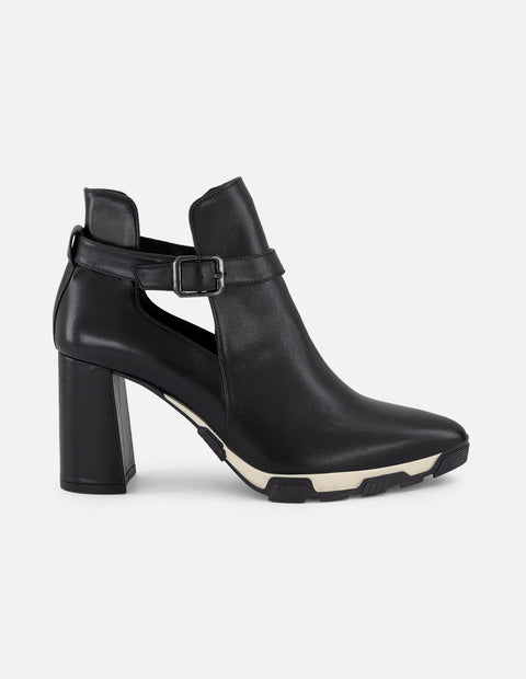 Botín negro piel de mujer detalle bicolor