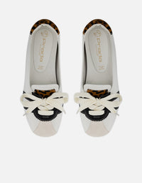 Balerina animal print en talón para mujer en piel con contraste
