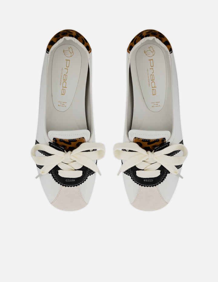 Balerina animal print en talón para mujer en piel con contraste