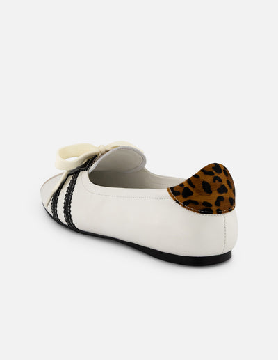 Balerina animal print en talón para mujer en piel con contraste
