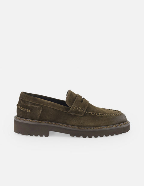 Mocasines café ante para hombre con detalle