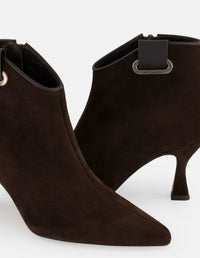 Botines café ante para mujer con herraje lateral