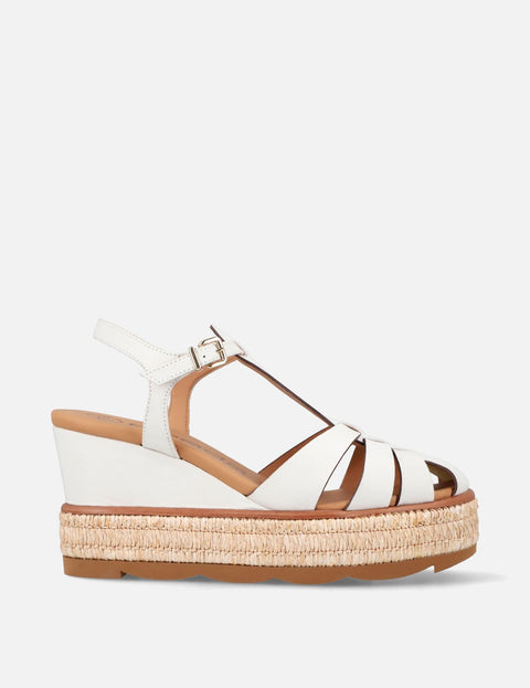 Sandalia cangrejera en piel napa color blanco