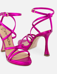 Sandalia de tiras en piel metalizada color rosa para mujer