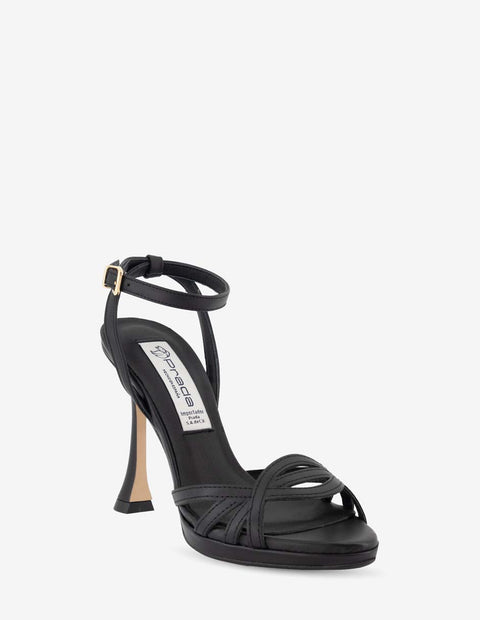 Sandalia de tacón alto en piel napa color negro para mujer