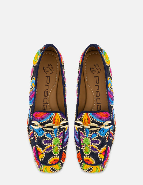 Mocasín con bordado multicolor para mujer