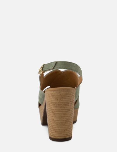 Sandalia de tacón alto en ante color verde para mujer