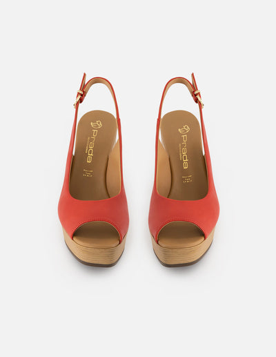 Sandalias de piel para mujer color rojo con detalles dorados