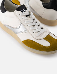 Tenis multicolor de ante para mujer con piel metalizada