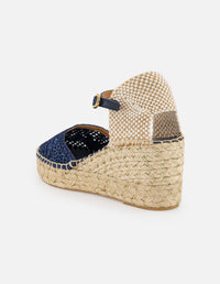 Sandalias azul en yute para mujer con bordados florales