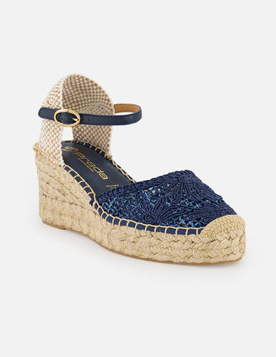 Sandalias azul en yute para mujer con bordados florales