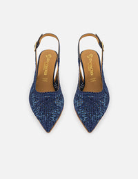 Zapatilla azul en reja para mujer con bordado floral