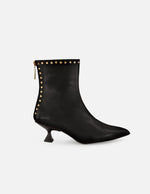 Botines negros piel de mujer adornos color dorado Pd