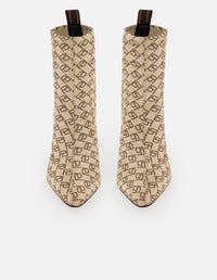 Botines color cuero lycra de mujer estampado Pd botón león