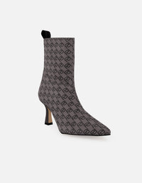 Botines gris lycra de mujer estampado Pd y botón león