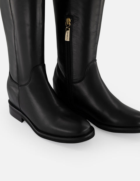 Botas negras piel de mujer con plantilla Pd y detalles color dorado