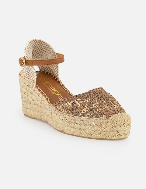 Alpargata beige textil tipo reja para mujer con pala tejida