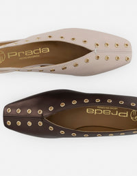 Flats nude en piel metalizada para mujer con ojillos metálicos