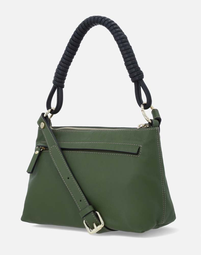 Bolso satchel en piel napa color verde y solapa grabada con logo