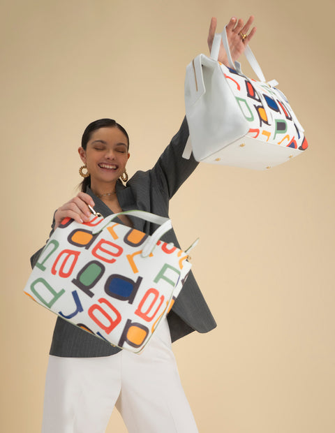 Bolso tipo shopper en color blanco con anagrama de letras Prada multicolor