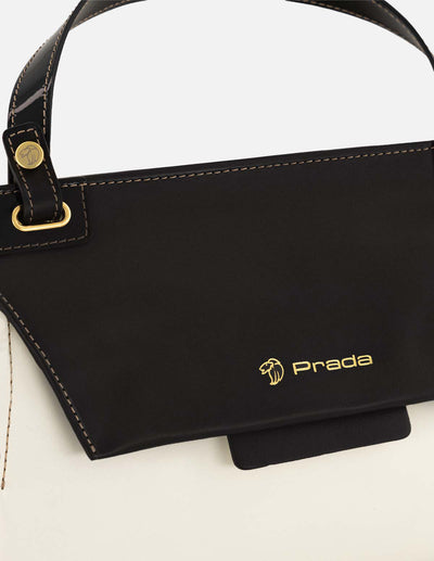 Satchel blanco piel para mujer con solapa color negro