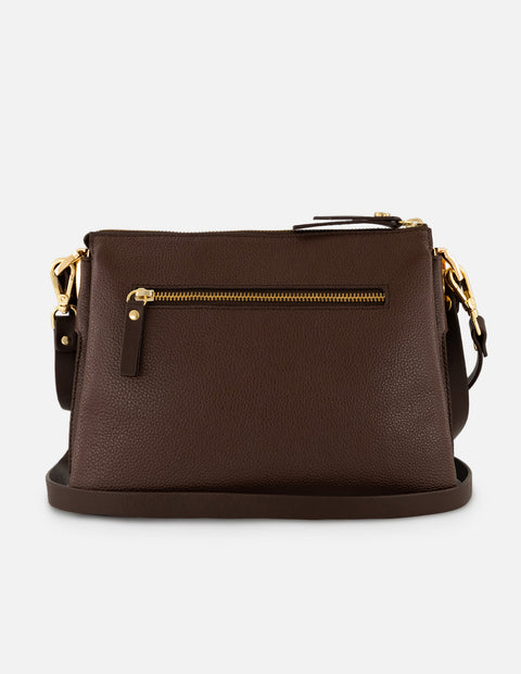 Bolso de hombro café piel para mujer con separaciones internas