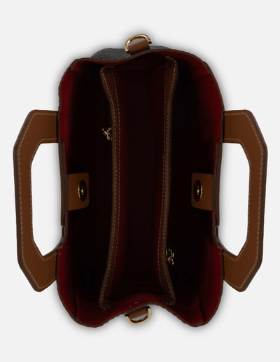 Bolso de mano color café en piel para mujer con asa rígida