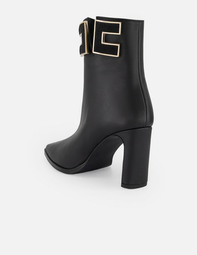 Botines negro piel para mujer con herrajes en pelo