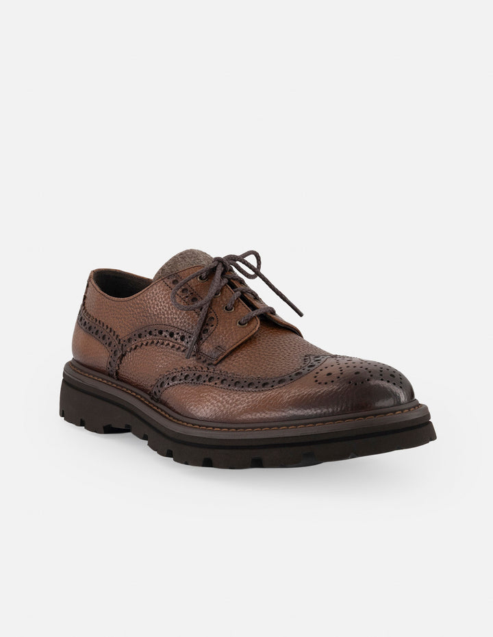 Zapato Blucher café piel bombeada para hombre con detalle textil