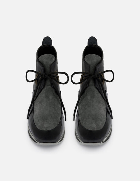 Botines negro ante charol para mujer con combinación de materiales