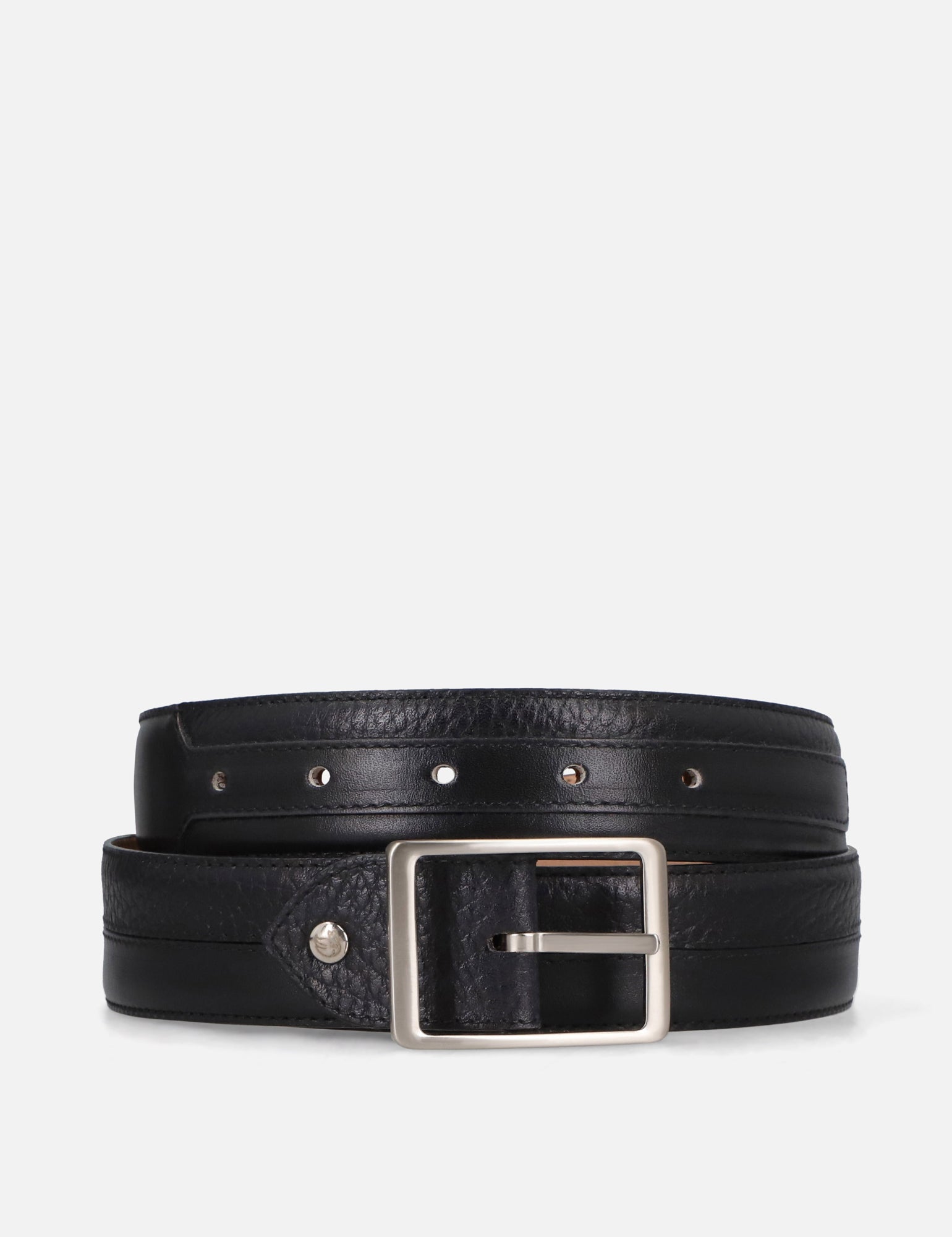 Cinturón en piel napa color negro