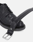 Zapato Blucher negro con grabado para hombre