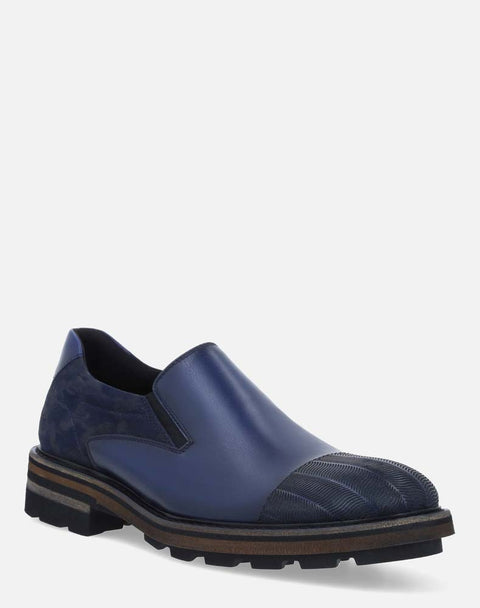 Zapato mocasín marino en piel para hombre