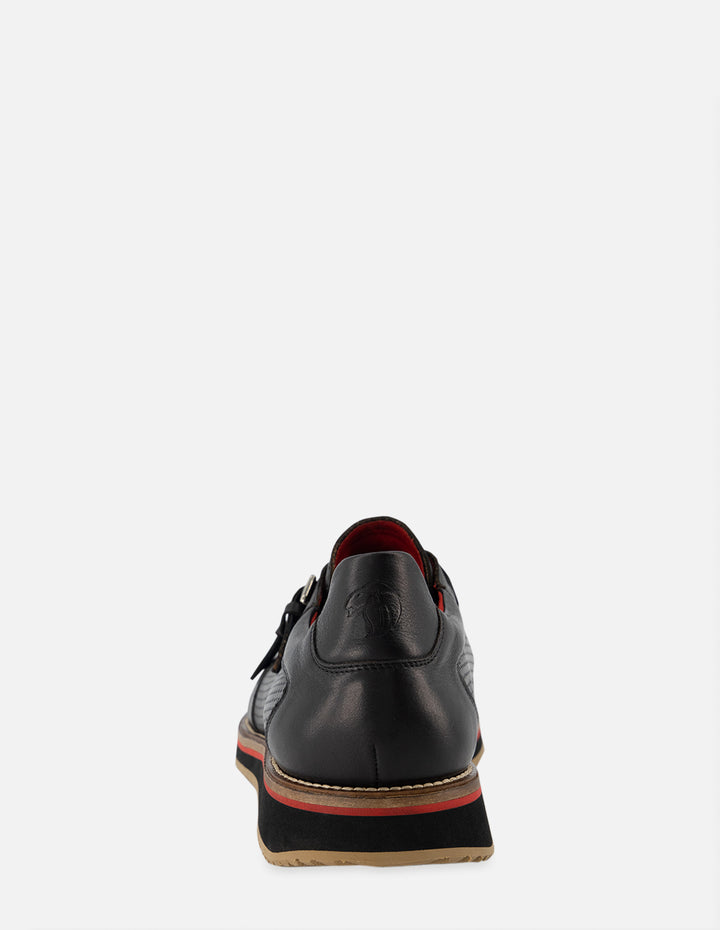 Monk de piel napa color negro con picado para hombre