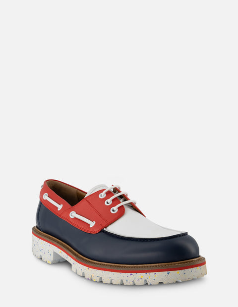 Blucher náutico en piel azul y roja para hombre