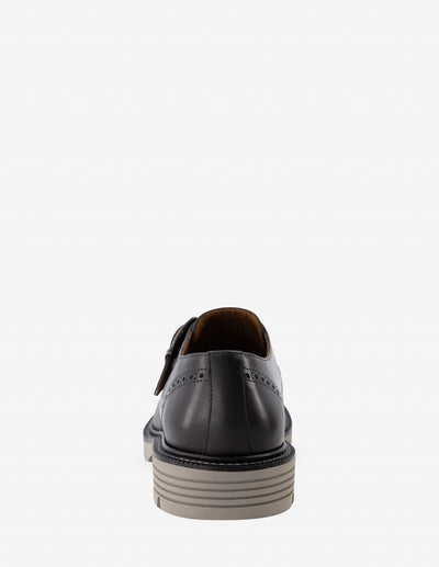 Monk en piel color gris con picado María para hombre